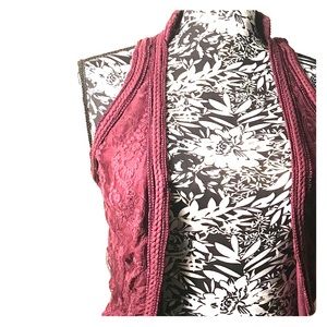 Gimmick’s women’s vest